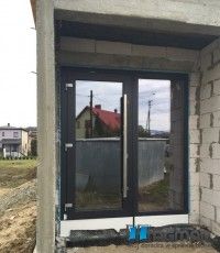 okna DPQ82 antracyt, drzwi pcv otwierane na zewnątrz